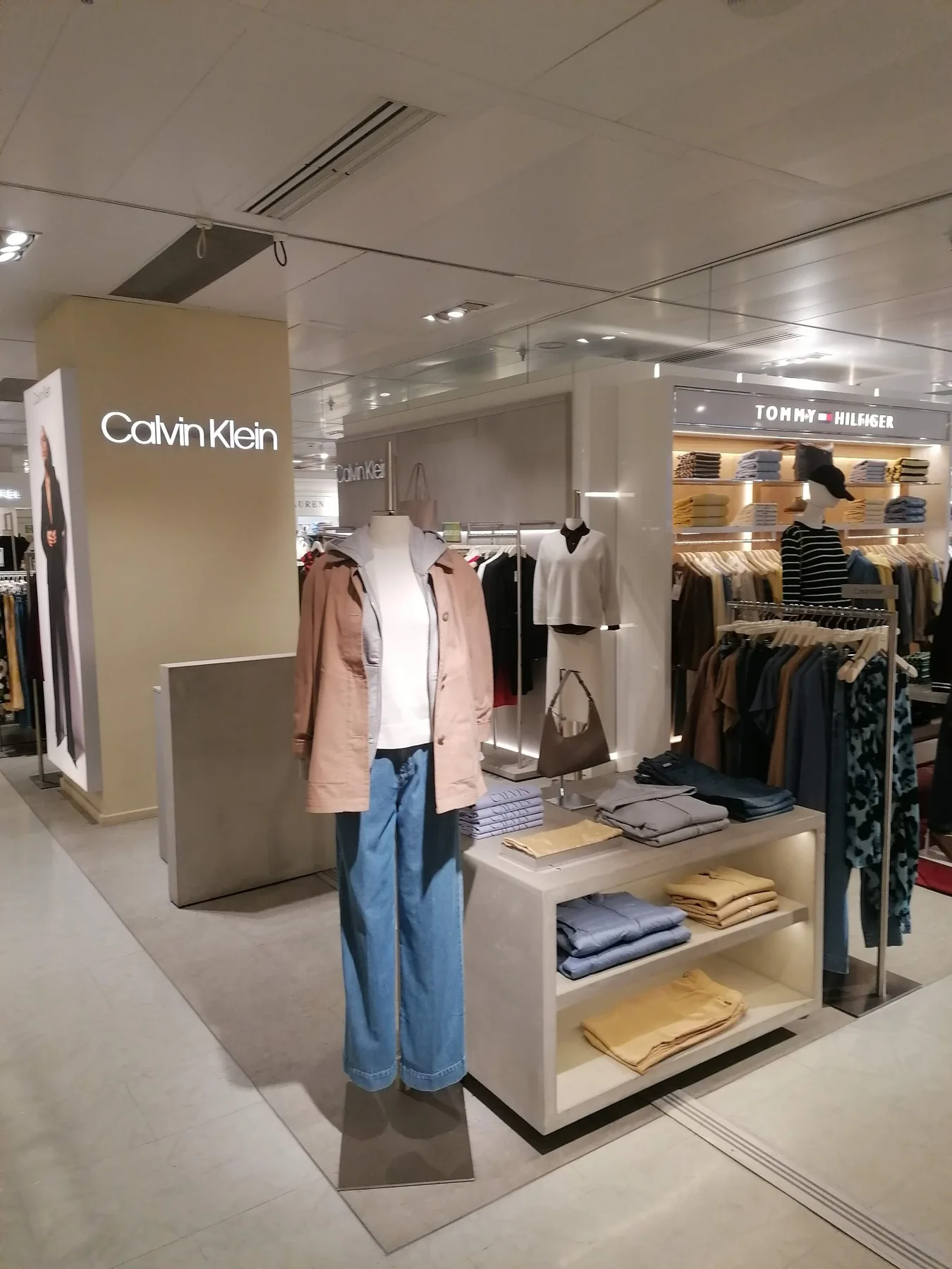 Ecoalf Marbella womenswear existing retail space before intervention