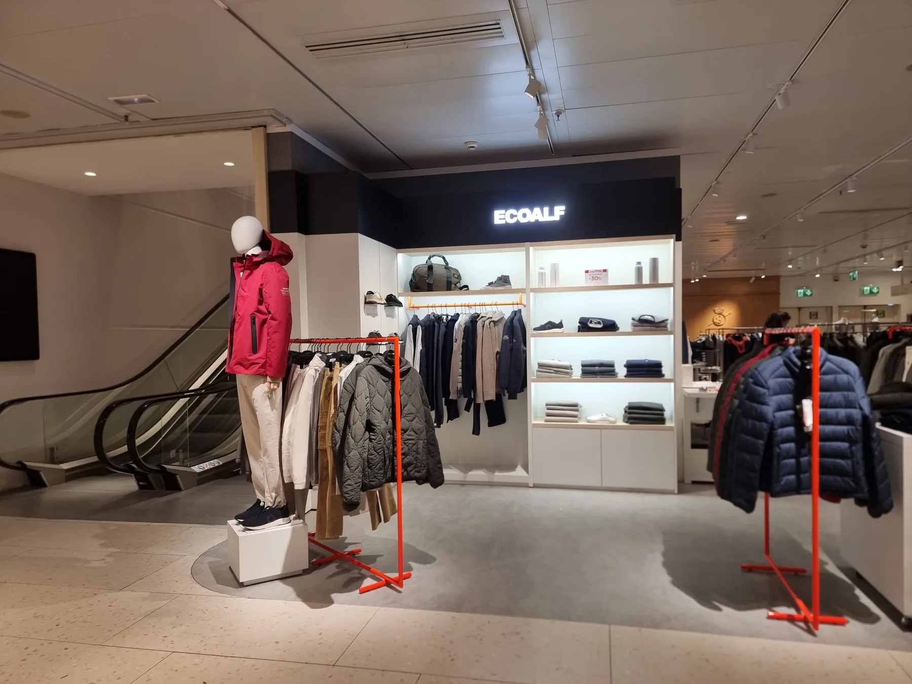 Ecoalf Pozuelo menswear corner 6