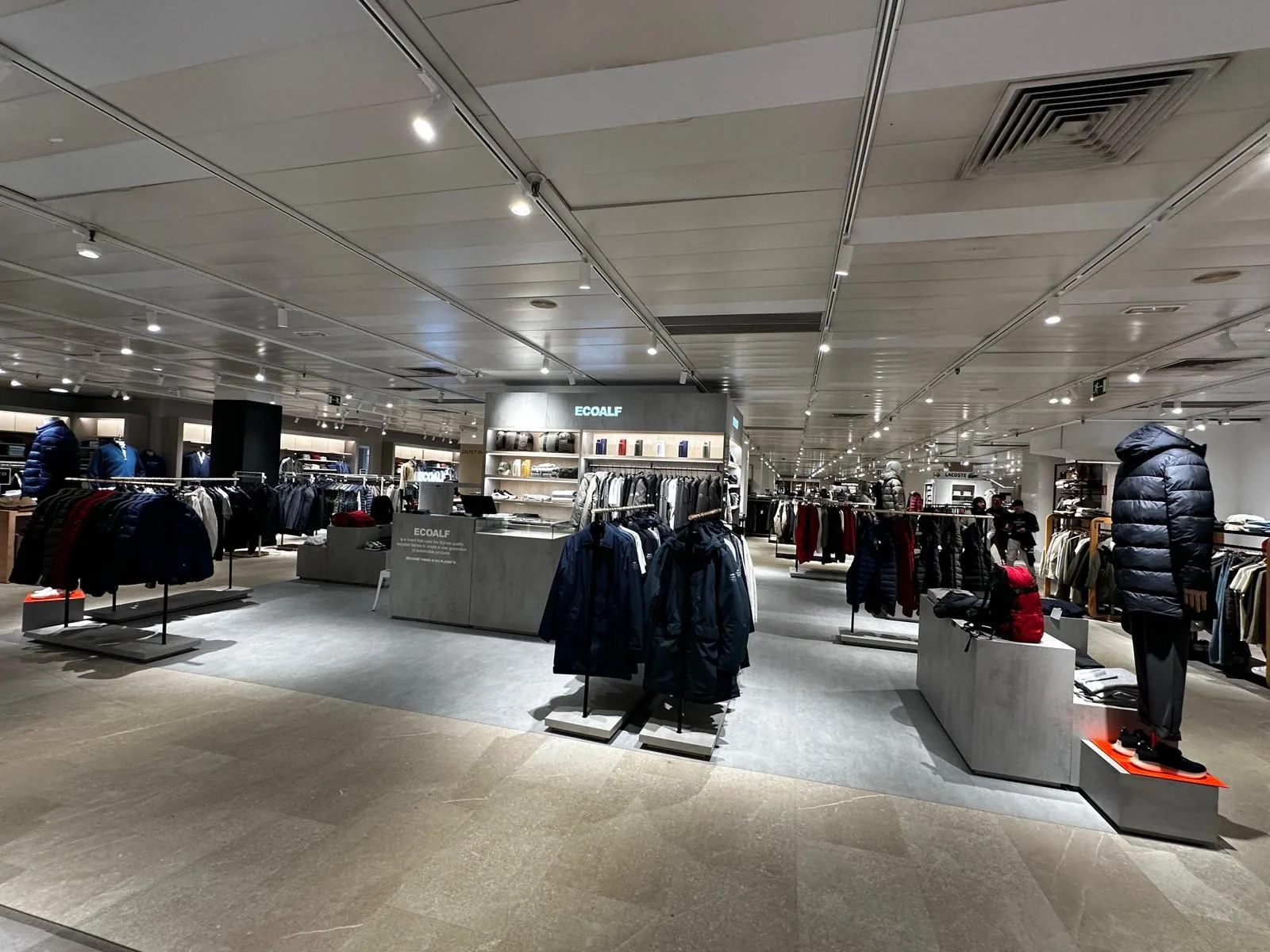Ecoalf Vigo menswear completed interior 3