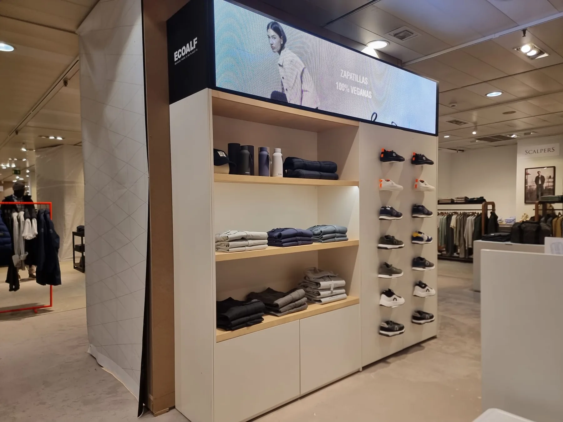 Ecoalf Vigo menswear corner before refurbishment